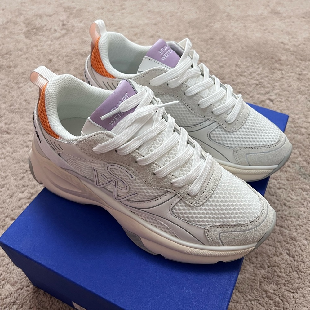 New Stuart Weitzman calf leather Sneakers Size 8